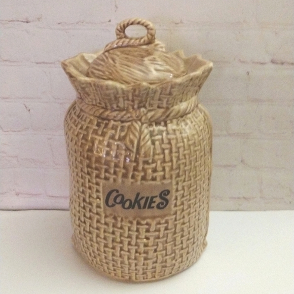 Vintage 70s McCoy Pottery Burlap Sack Ceramic Cookie Jar 11.5"